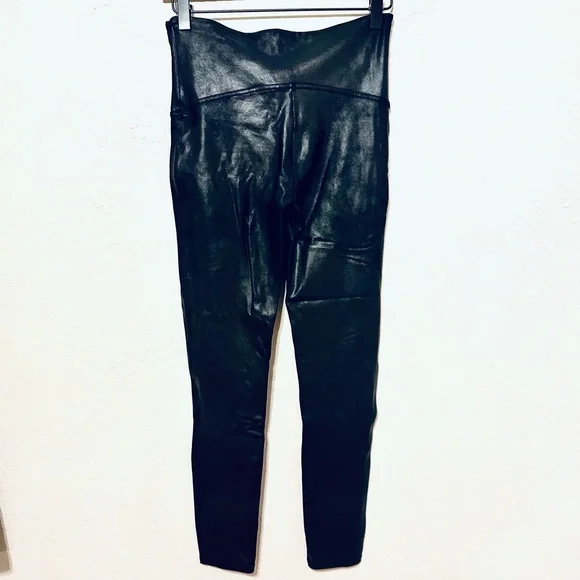 SPANX Faux Leather  Shiny Black Leggings size L EUC - Picture 5 of 6